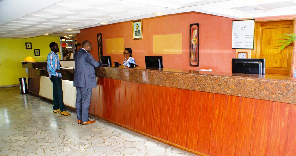 Hotel Sawa Douala Esterno foto