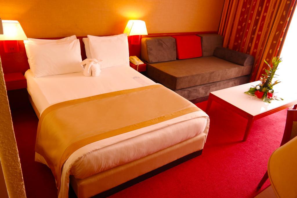 Hotel Sawa Douala Esterno foto