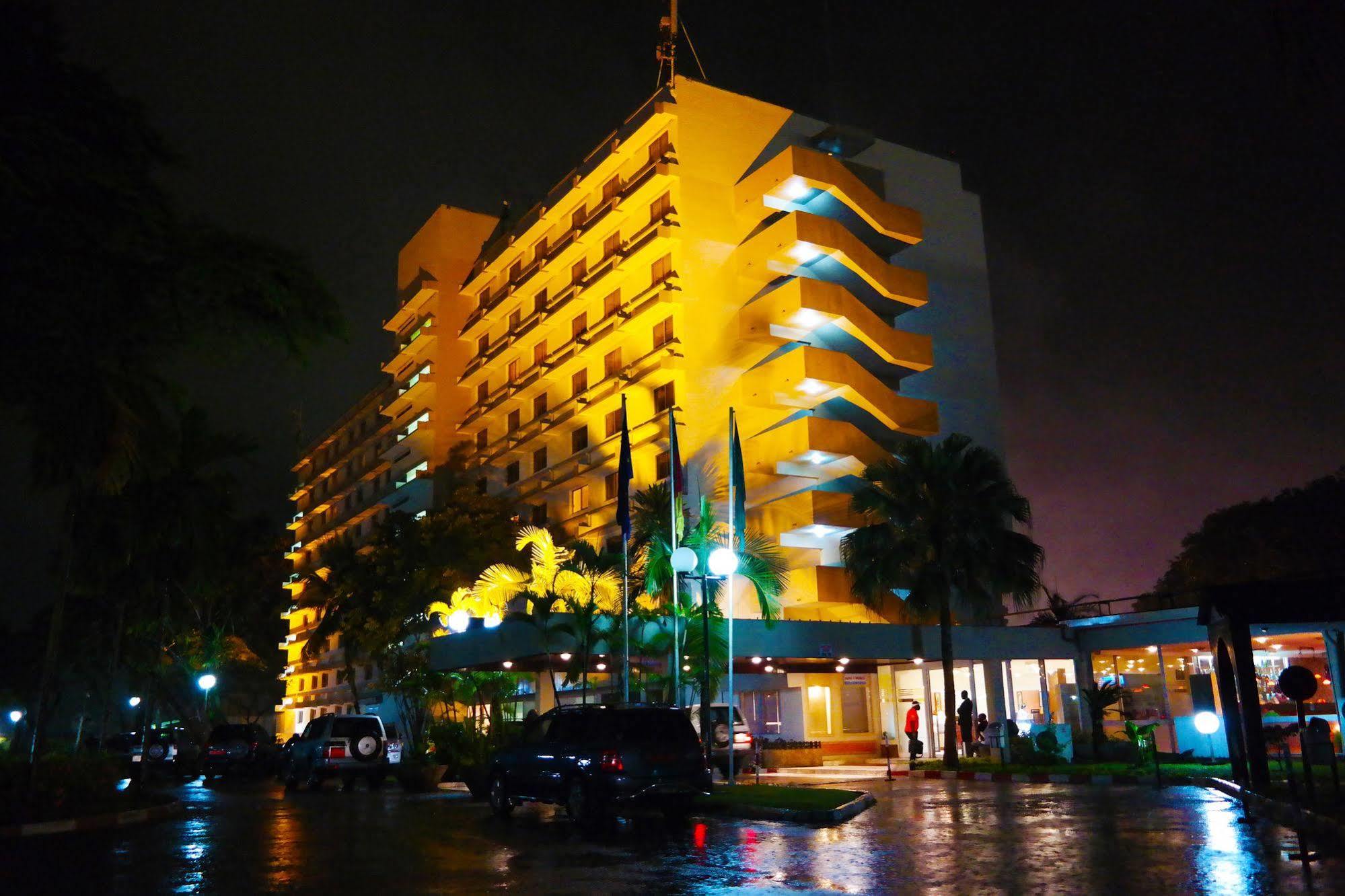 Hotel Sawa Douala Esterno foto