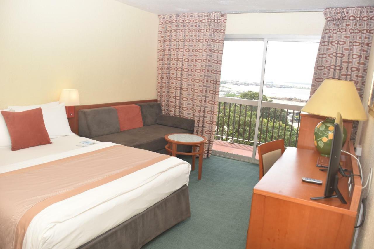 Hotel Sawa Douala Esterno foto